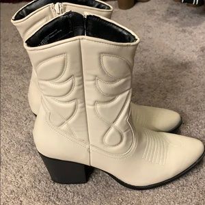 Wild Fable Cowgirl boots!